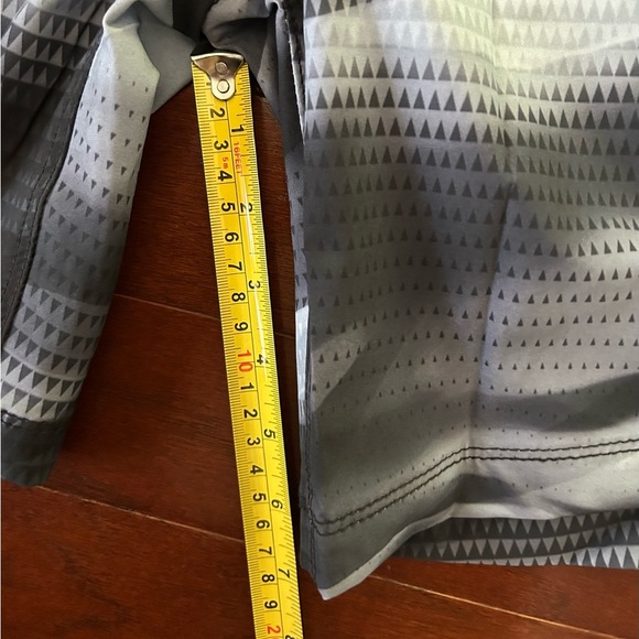 NWT Speedo Men's Tech Volley UPF50+
Swim Shorts trunks Size 2XL Grey Black - Picture 6 of 10